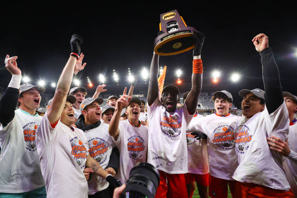 在此次亚冬 在此次亚冬