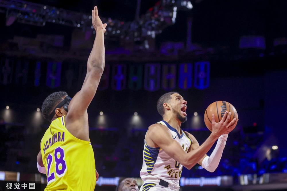 他一次次飞 他一次次飞