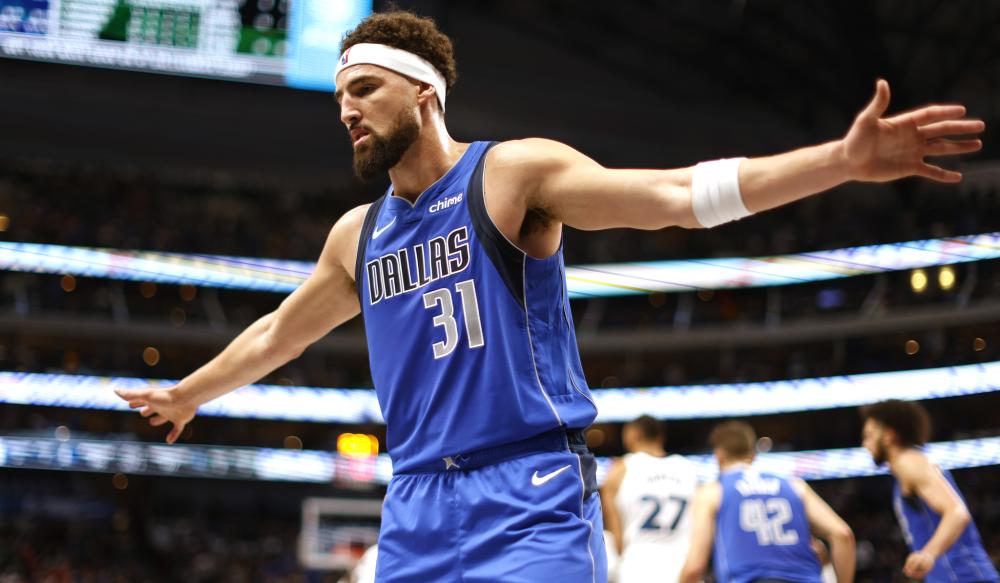 导致形象受 导致形象受